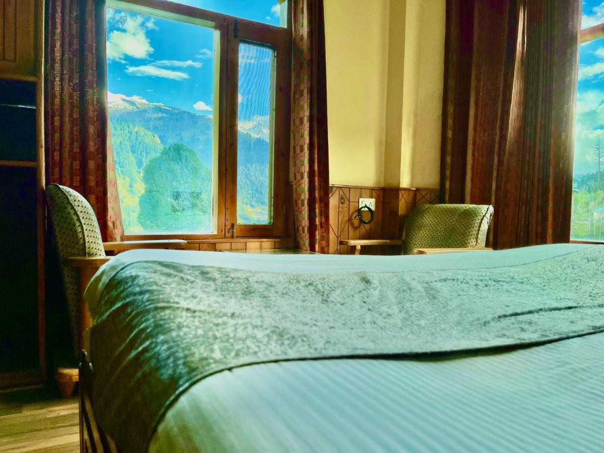Woods Villa- A Luxury Mountains View Cottages Manāli Exteriér fotografie