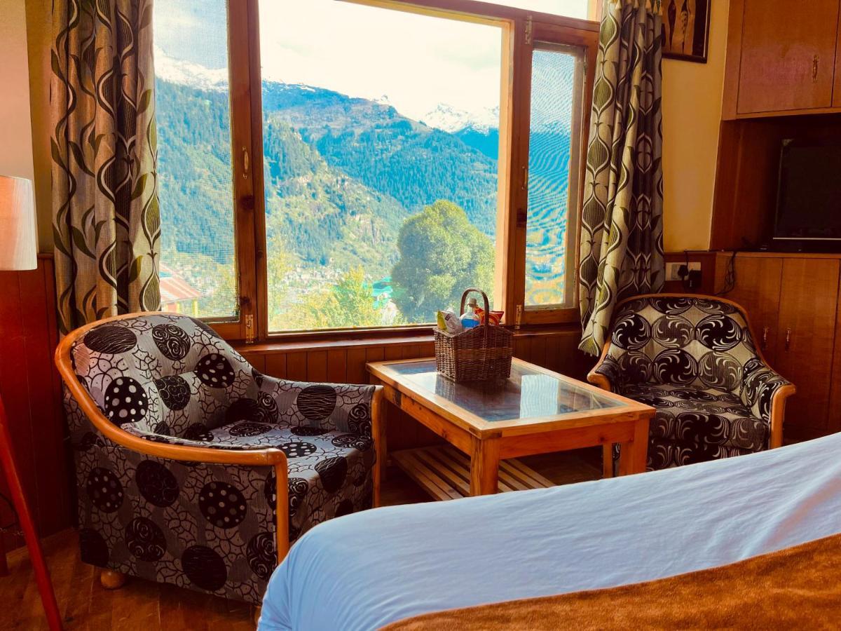 Woods Villa- A Luxury Mountains View Cottages Manāli Exteriér fotografie