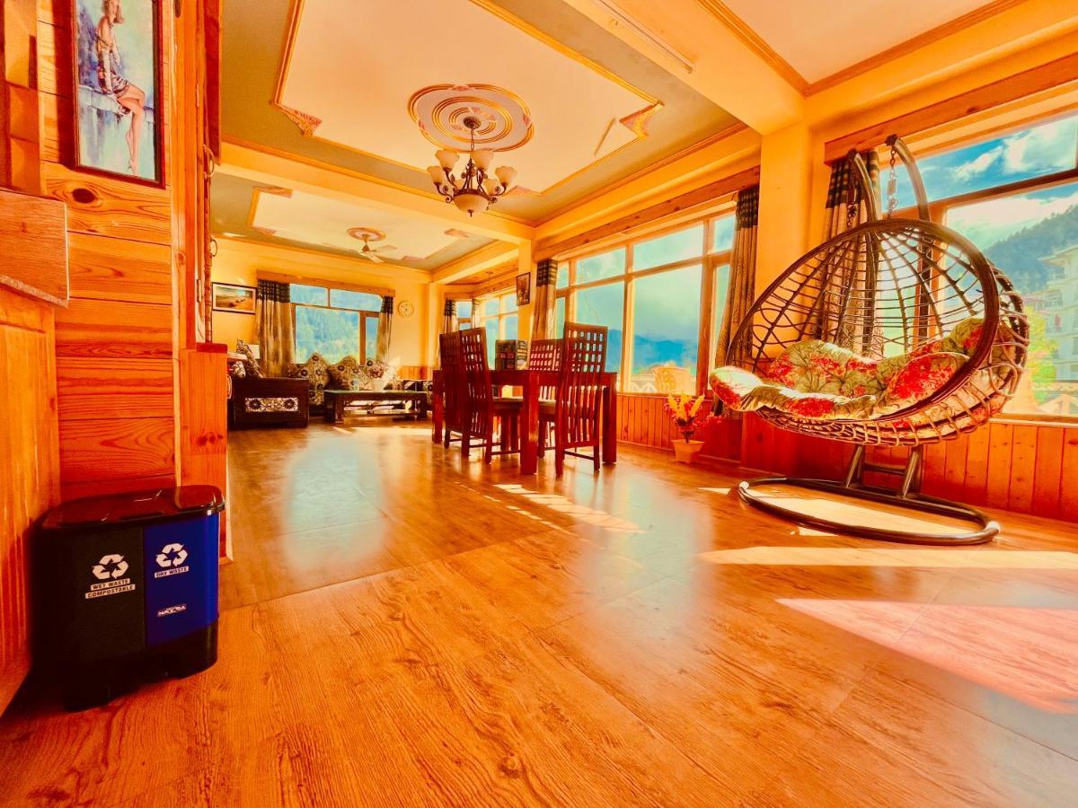 Woods Villa- A Luxury Mountains View Cottages Manāli Exteriér fotografie